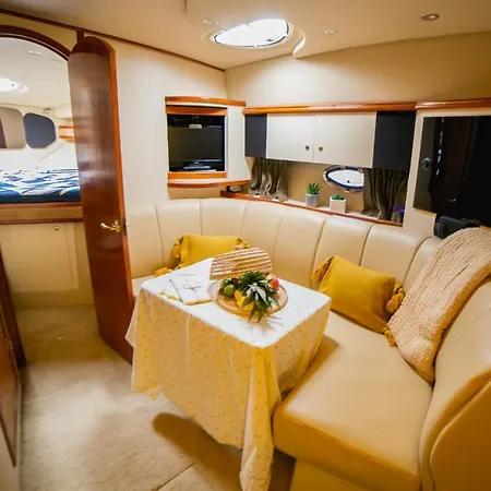 Greececruises * Paliouri